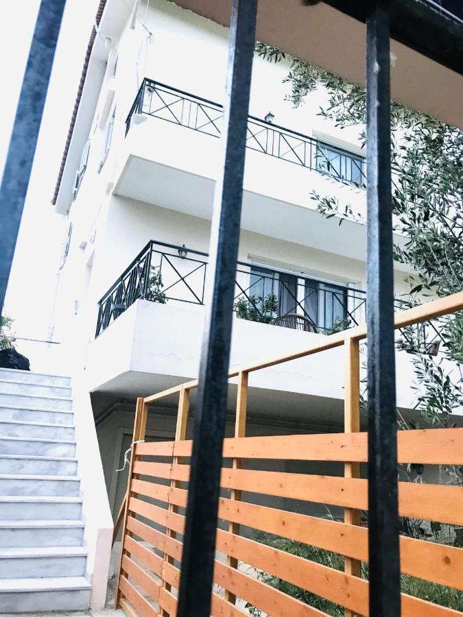 Beautiful Maisonette With A View To The Mountains And The Sea Agia Marina  Exterior photo